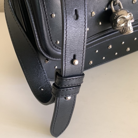 Alexander McQueen Studded Skull Crossbody - Picture 9 of 14